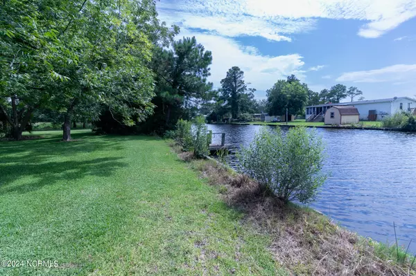 Elizabeth City, NC 27909,519 Driftwood DR