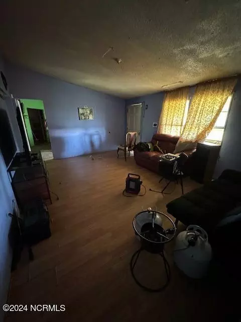 Magnolia, NC 28453,111 Pablo Baltazar LN