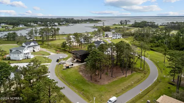 Beaufort, NC 28516,546 Avocet DR