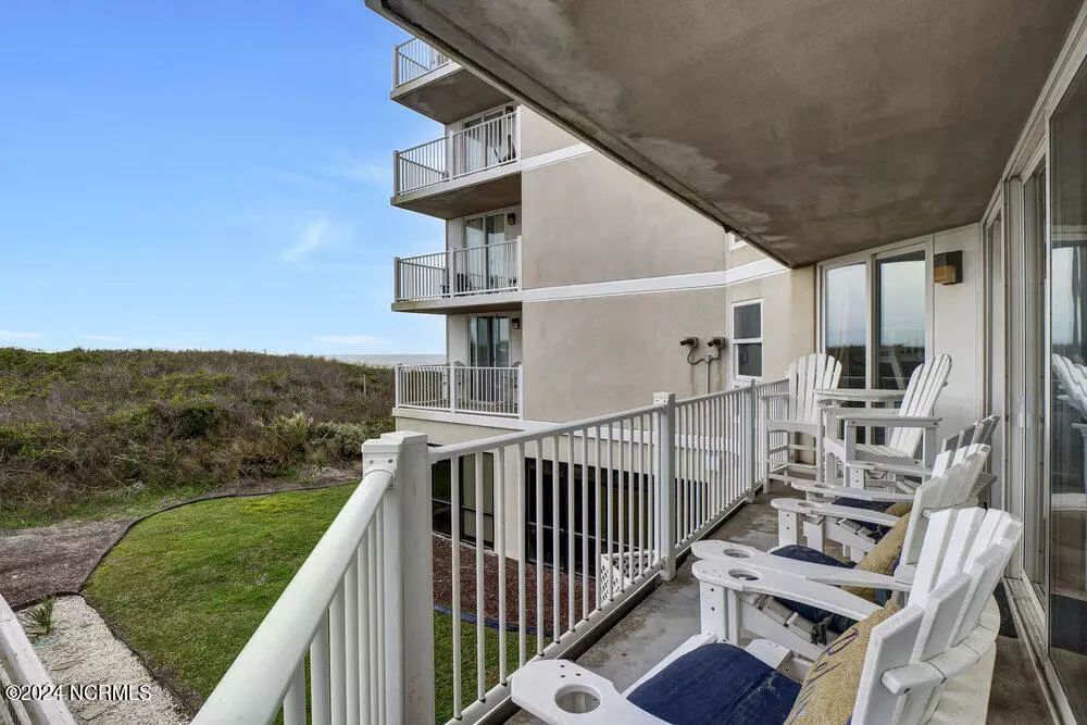 North Topsail Beach, NC 28460,2000 New River Inlet RD #Unit 2109