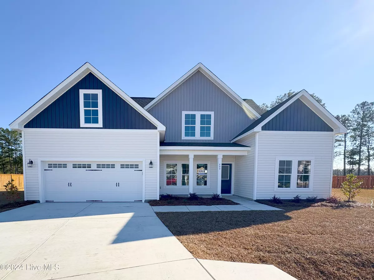 Hubert, NC 28539,609 Larkspur LN