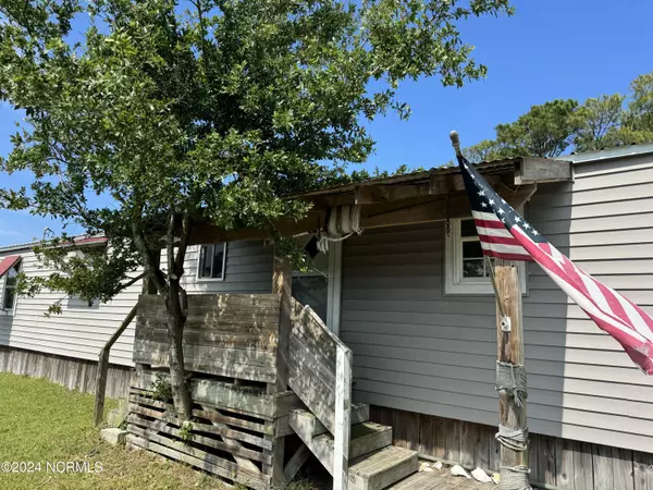 Harkers Island, NC 28531,139 Virgie Mae LN