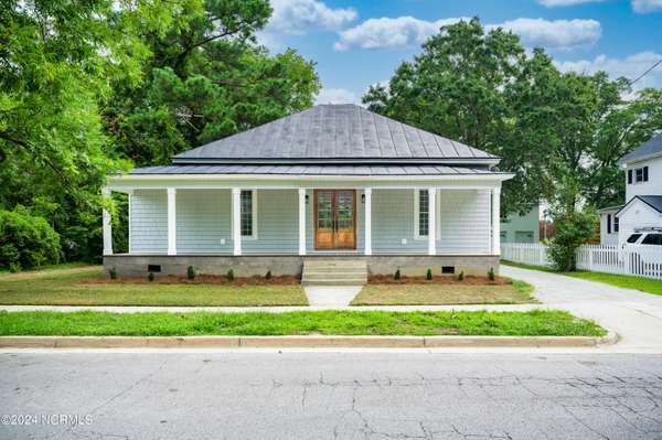 108 E Hargett ST, Richlands, NC 28574