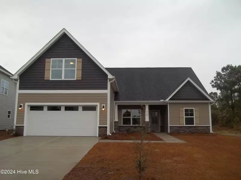 110 Paver LN, Hampstead, NC 28443