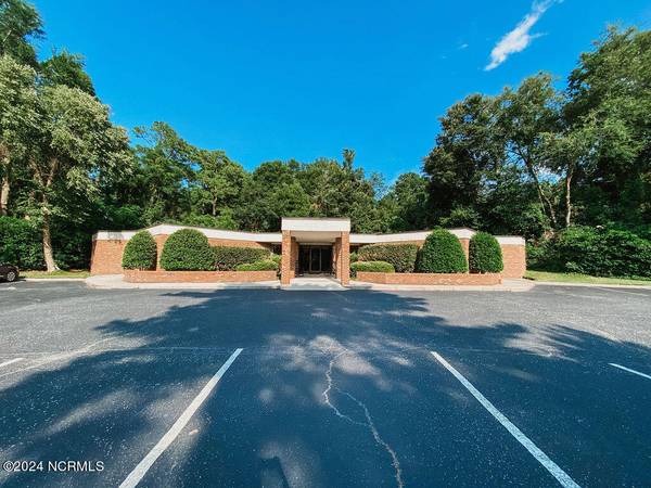 235 E Pennsylvania AVE #Space 8, Southern Pines, NC 28388