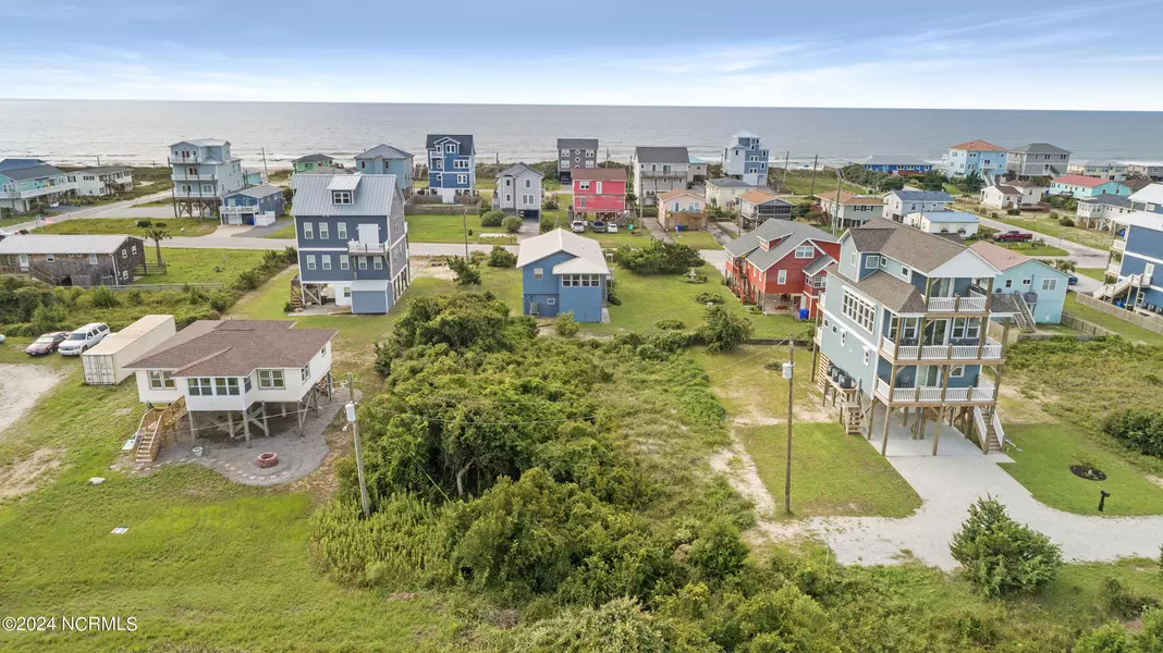 3124 Topsail AVE, North Topsail Beach, NC 28460