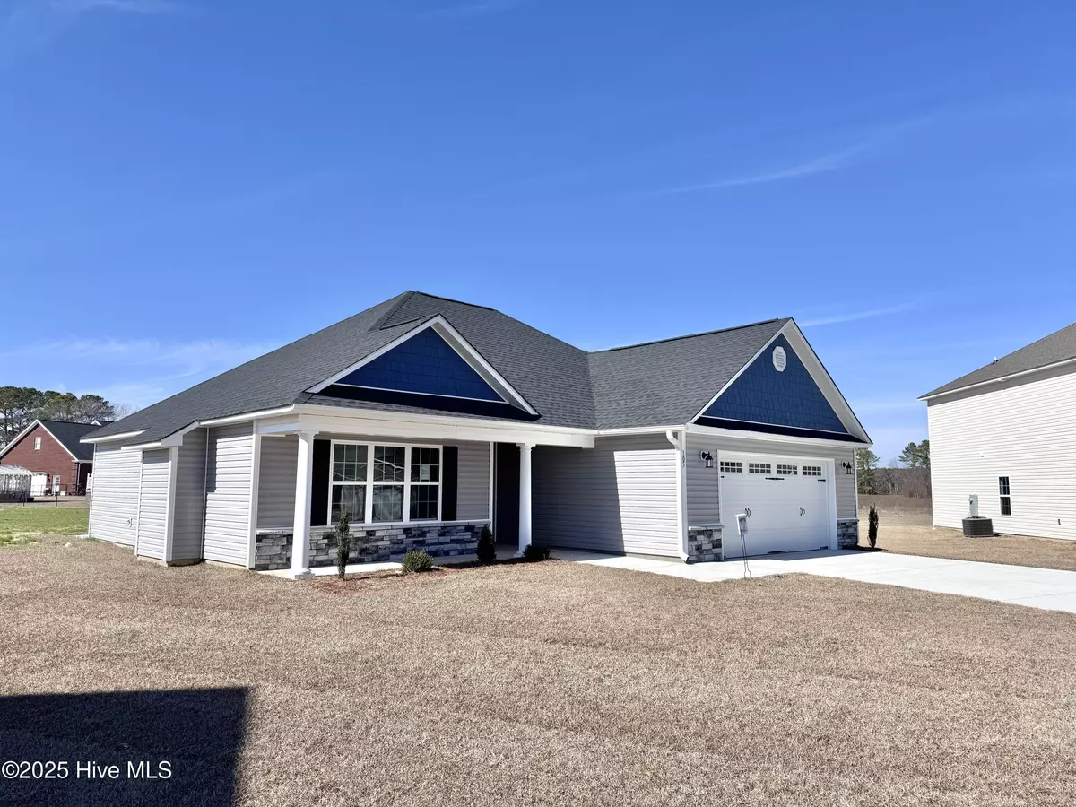 Pikeville, NC 27863 8323,105 Talton PL