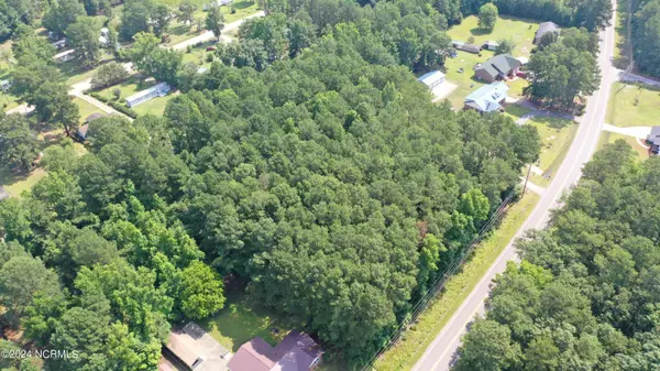 Lumberton, NC 28360,0 Pine Log RD