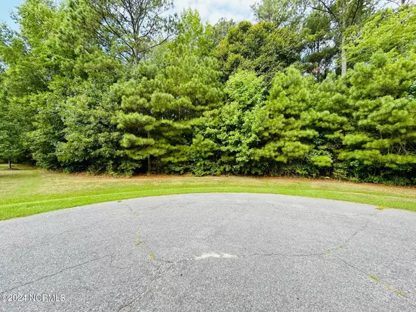 14 Newbegun Creek CT, Hertford, NC 27944