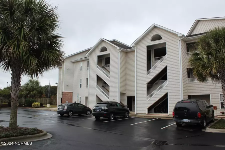 633 Spencer Farlow DR #20, Carolina Beach, NC 28428