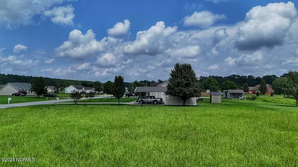 Teachey, NC 28464,138 Bernice Blanton DR