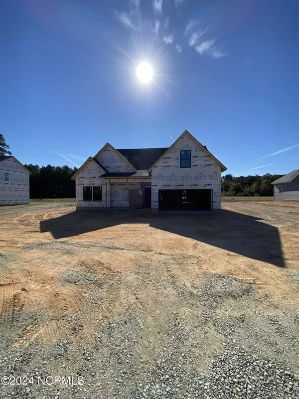 290 Morrison Bridge RD, Vass, NC 28394