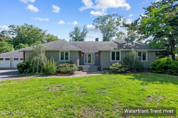 4713 Trent River DR, Trent Woods, NC 28562