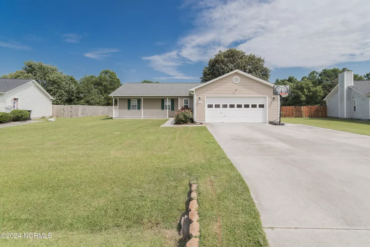 Hubert, NC 28539,308 Kenilworth PL