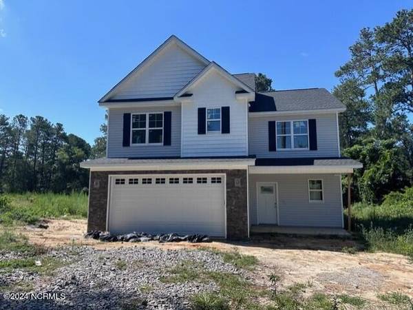 155 Tower ST, Southern Pines, NC 28387