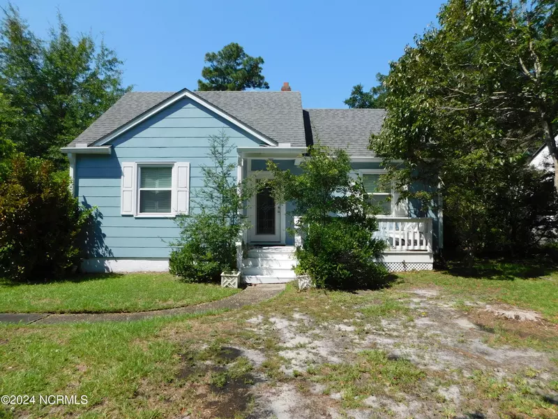 107 Noyes AVE, Morehead City, NC 28557