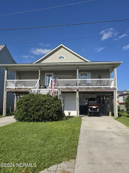 940 Broadway ST, Surf City, NC 28445