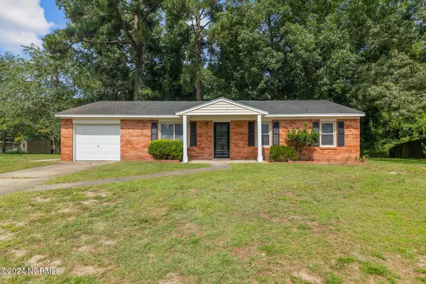 428 Duff CT,  Jacksonville,  NC 28546