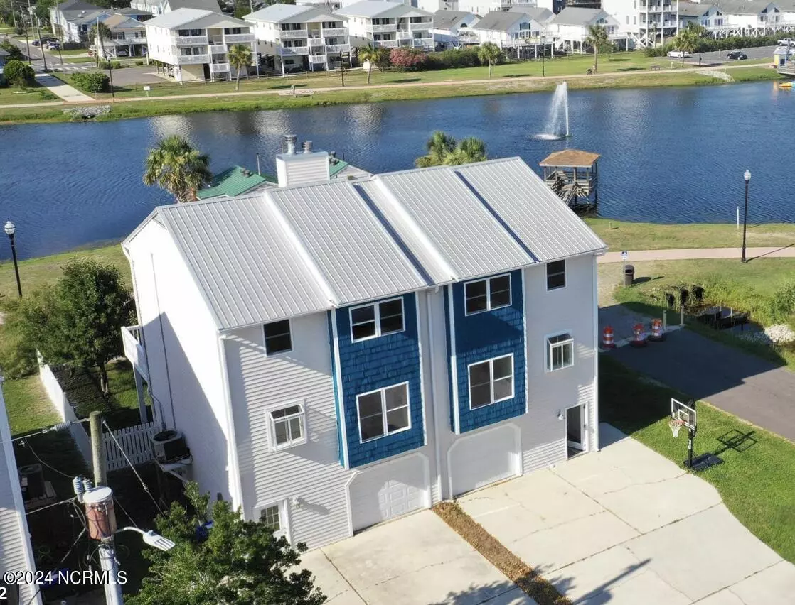 Carolina Beach, NC 28428,300 Columbia Avenue #Unit B