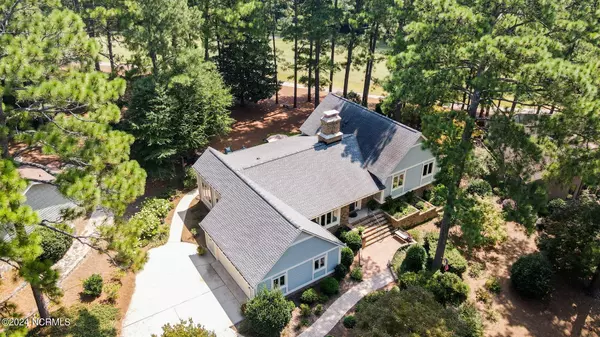 Pinehurst, NC 28374,4 Belair CT