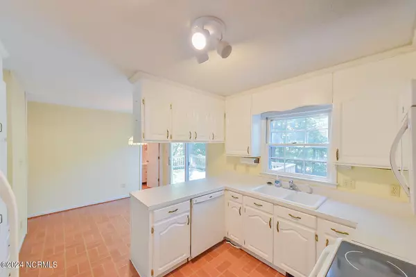 Chapel Hill, NC 27517,1400 Brigham RD