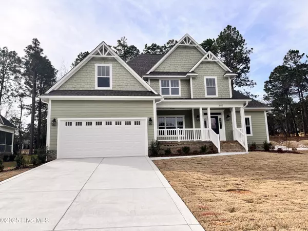 517 Pommel LN, Southern Pines, NC 28387