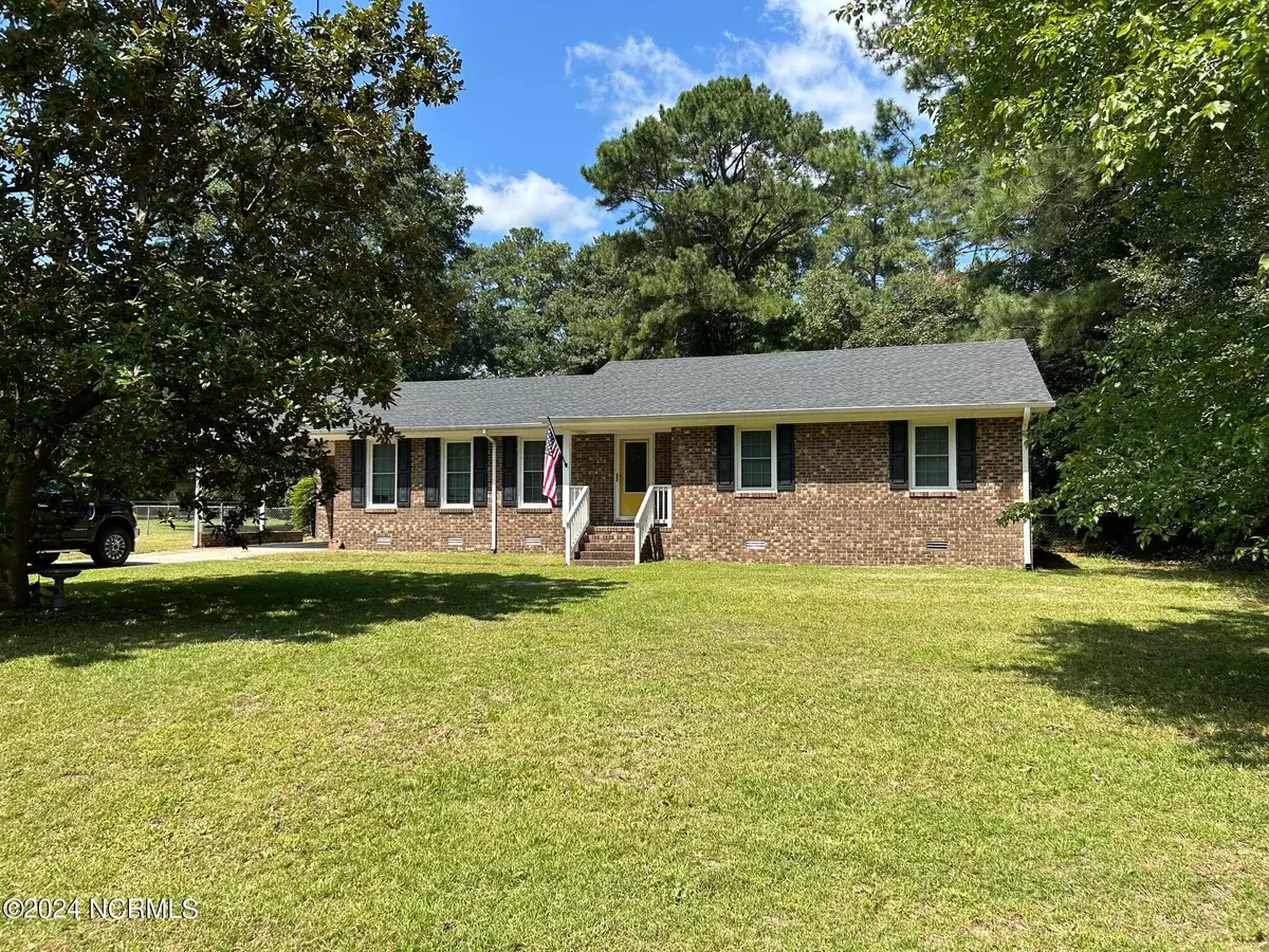 Kinston, NC 28504,2432 English Squire DR