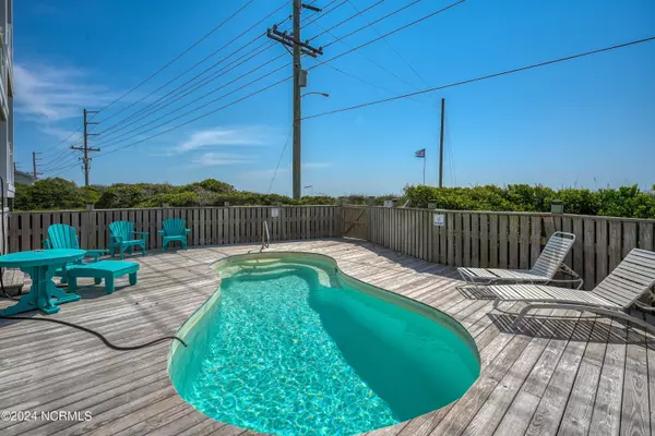 Surf City, NC 28445,100 Oleander CT