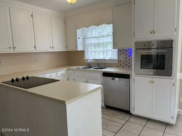 Rocky Mount, NC 27804,205 Old Colony WAY