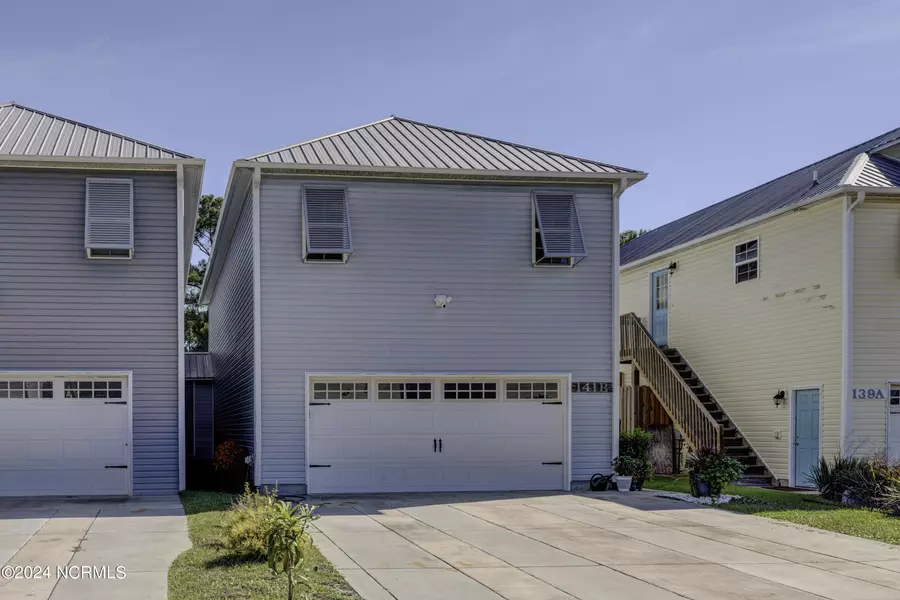 141 James AVE #B, Surf City, NC 28445