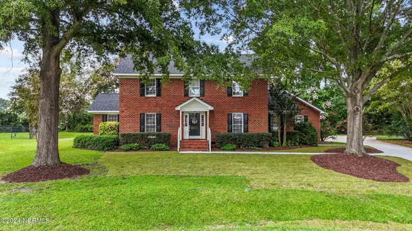 203 Andrew LN, Winterville, NC 28590