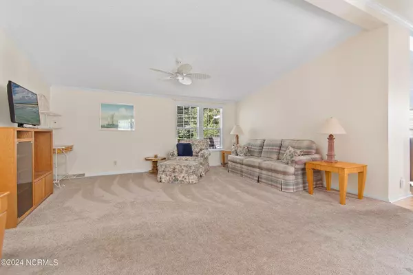 Carolina Shores, NC 28467,822 Watson AVE SW