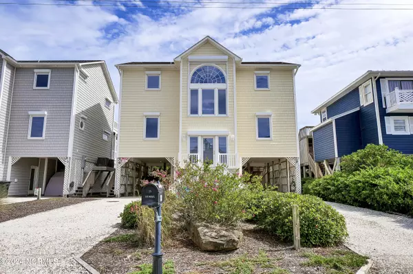 1103 Ocean BLVD, Topsail Beach, NC 28445