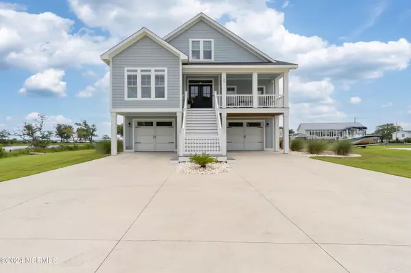 Swansboro, NC 28584,130 Lowery LN