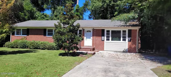 105 Dewitt ST, Jacksonville, NC 28540