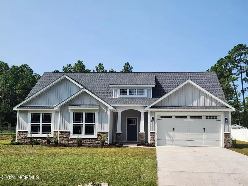 299 Boundaryline DR NW, Calabash, NC 28467