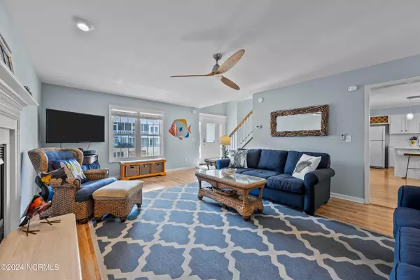 Surf City, NC 28445,108 Shaes LNDG