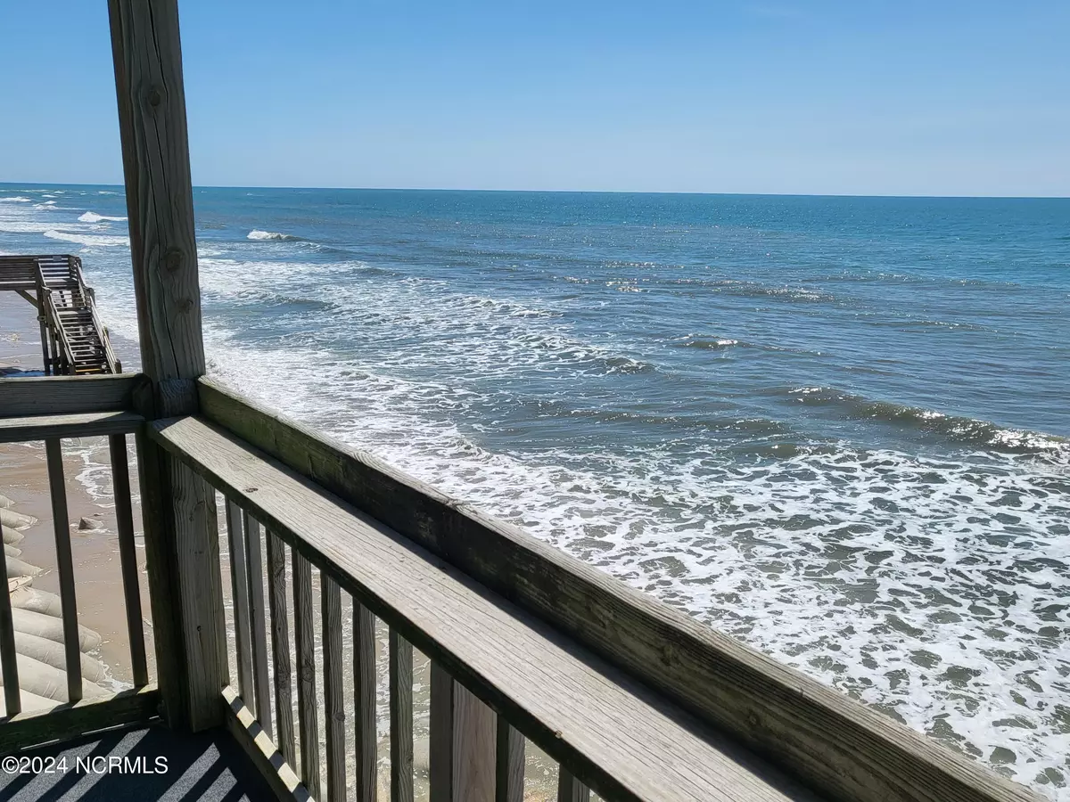 North Topsail Beach, NC 28460,2174 New River Inlet RD #285