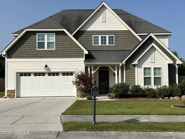 400 Cyrus Thompson DR, Jacksonville, NC 28546