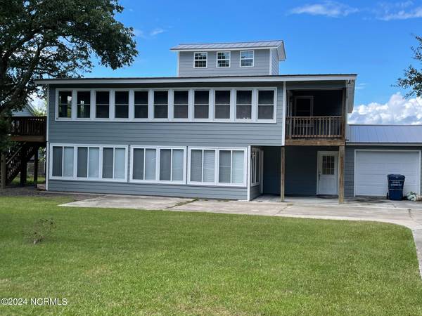 5302 Bogue Sound DR #Up, Emerald Isle, NC 28594