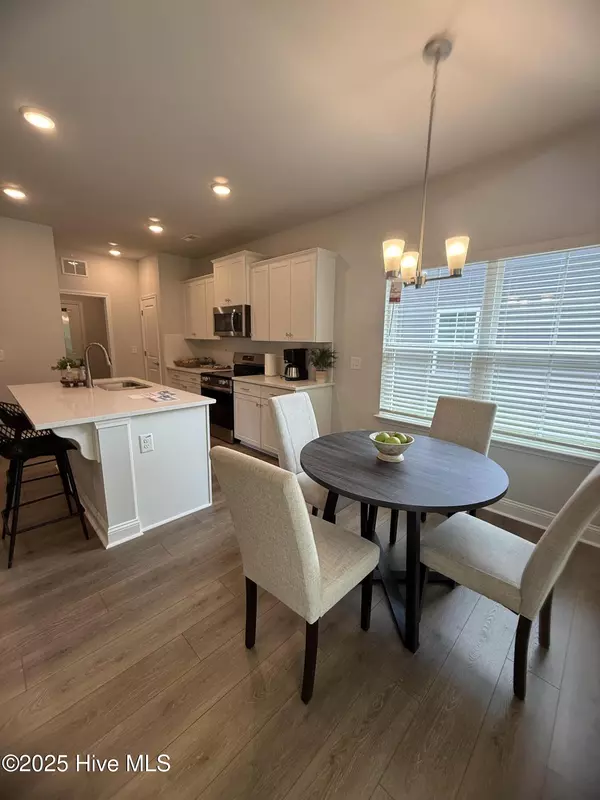 Richlands, NC 28574,600 Central Park WAY