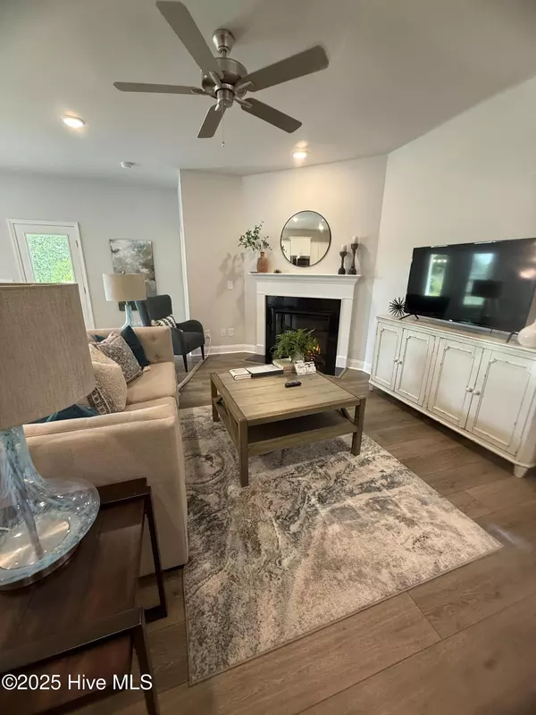 Richlands, NC 28574,600 Central Park WAY