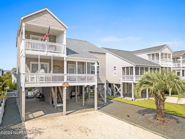 Sunset Beach, NC 28468,416 38th ST