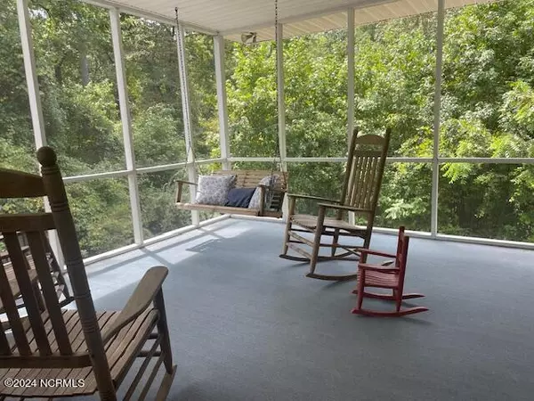 Elizabethtown, NC 28337,612 David ST