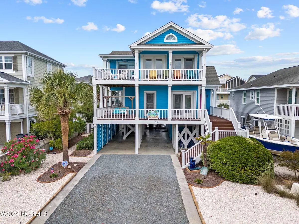 Holden Beach, NC 28462,139 Carolina AVE