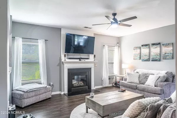 Cameron, NC 28326,578 Regimental DR