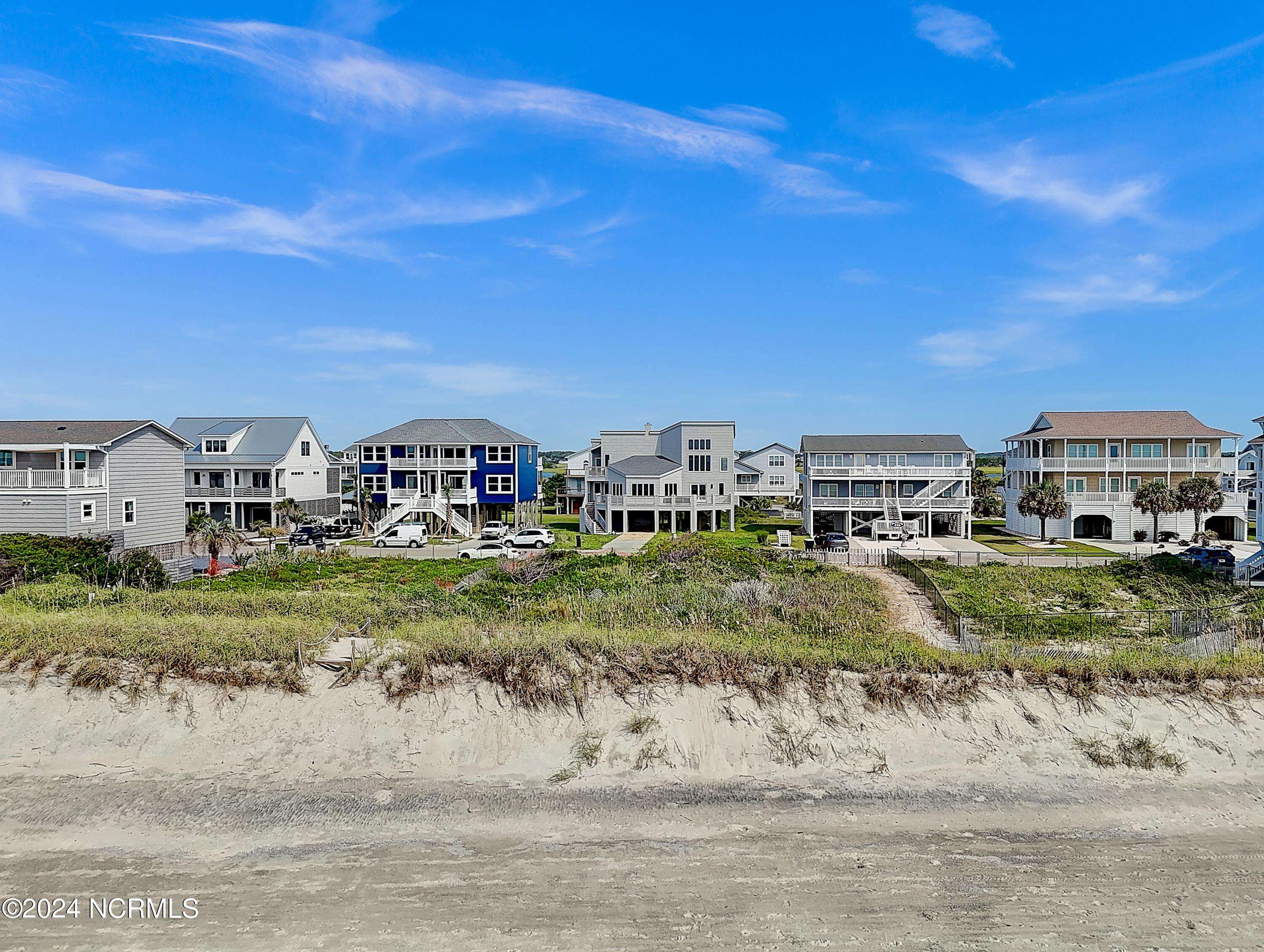 6709 W Beach DR, Oak Island, NC 28465