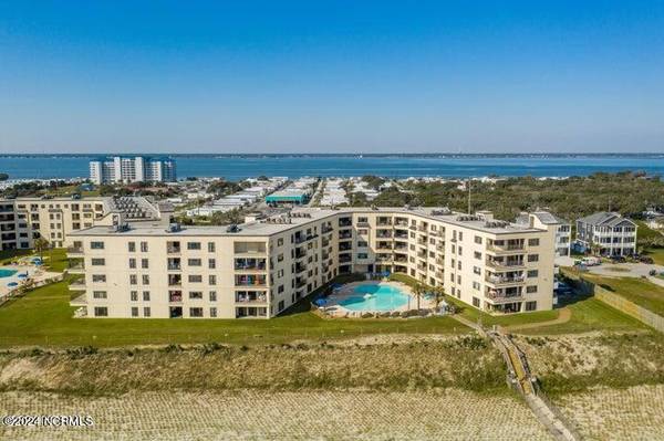 1505 Salter Path RD #325, Indian Beach, NC 28512