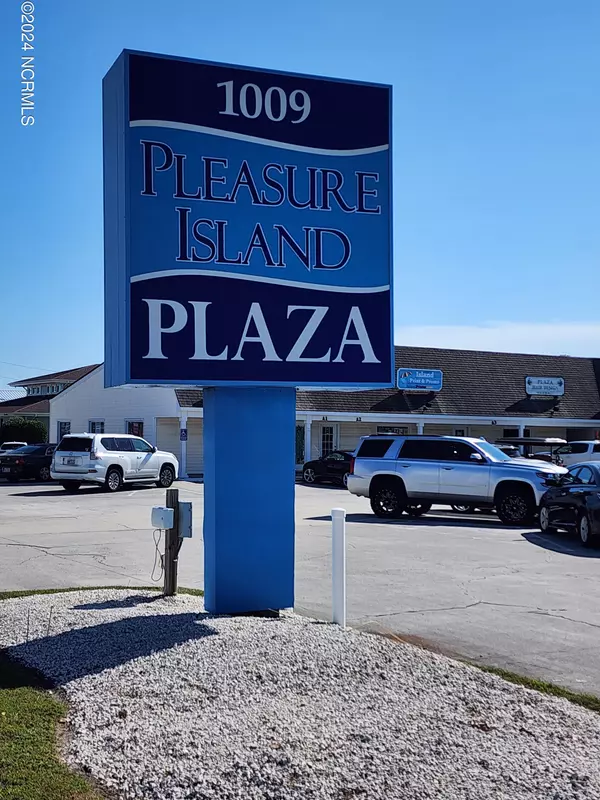 1009 N Lake Park BLVD #Unit C4, Carolina Beach, NC 28428