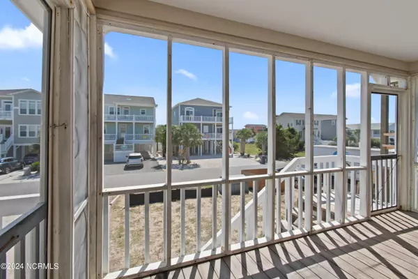 Holden Beach, NC 28462,220 Brunswick AVE W